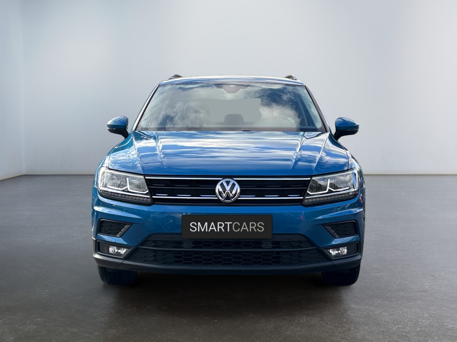 VW Tiguan blue (7).jpg